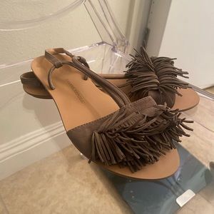 Banana Republic Fringe Slip on shoes WOMANS size 8